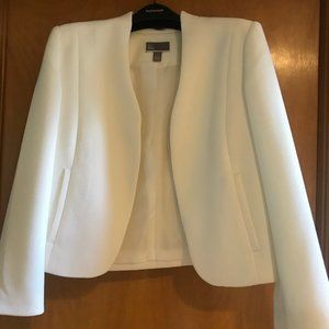 Chelsea 28 White Blazer Jacket